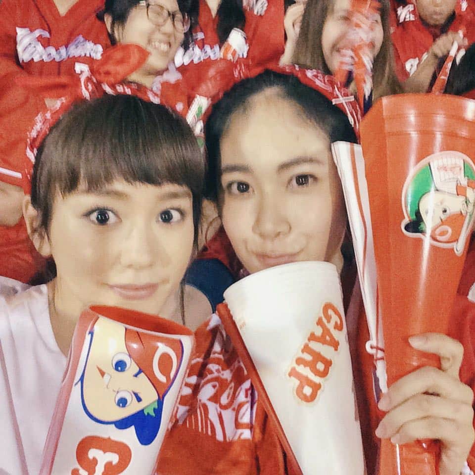 櫻井美咲さんのインスタグラム写真 - (櫻井美咲Instagram)「_ 若葉ちゃんと野球観戦！！ #TOKYO #baseball  #carp」8月15日 21時13分 - beautiful_bloom_