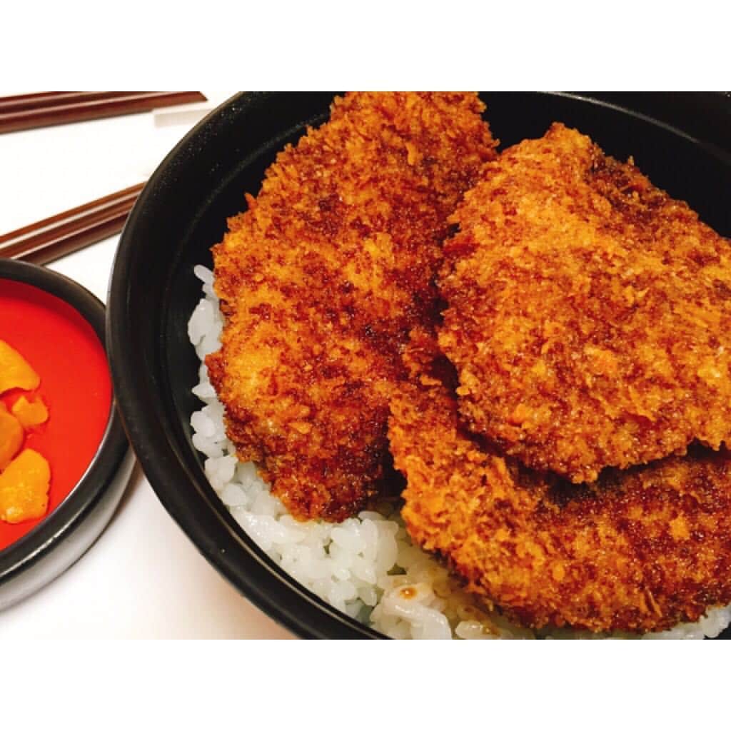高嶋芙佳さんのインスタグラム写真 - (高嶋芙佳Instagram)「福井名物ソースカツ丼😋#fukui #肉好き」8月16日 14時09分 - fu__ka_2