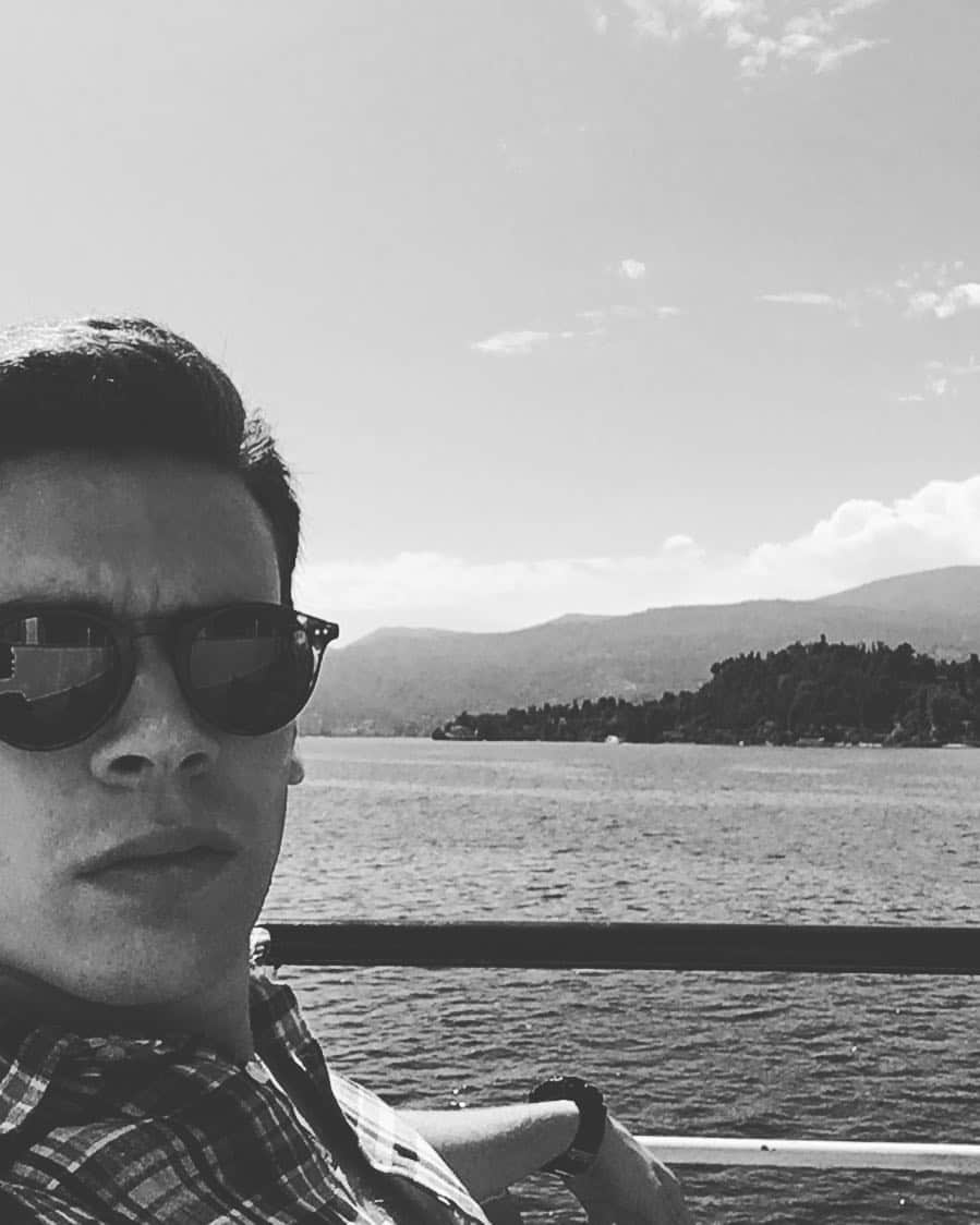 アンドレア・ファッブリさんのインスタグラム写真 - (アンドレア・ファッブリInstagram)「🌊🌊🌊 #lagomaggiore #holidays」8月16日 20時52分 - andreafabbri_