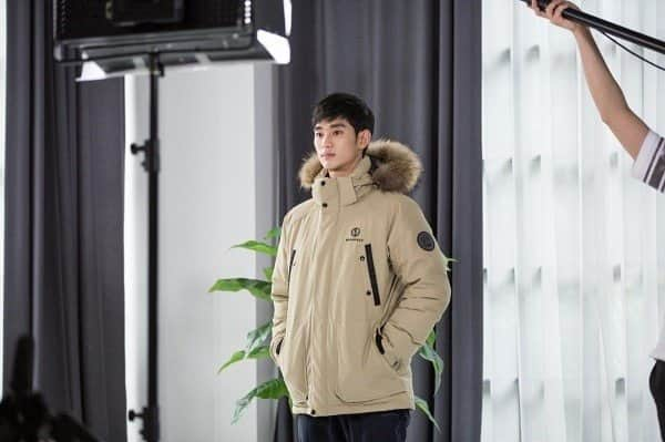 キム・スヒョンさんのインスタグラム写真 - (キム・スヒョンInstagram)「#beanpole_outdoor #KimSooHyun #KSH #김수현 #金秀贤 #金秀賢 #キムスヒョン #soohyun_k216 #Real #리얼 #filmreal #JangTaeYoung」8月17日 9時11分 - kshyun216