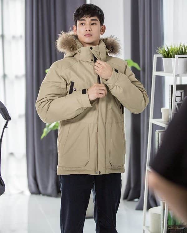 キム・スヒョンさんのインスタグラム写真 - (キム・スヒョンInstagram)「#beanpole_outdoor #KimSooHyun #KSH #김수현 #金秀贤 #金秀賢 #キムスヒョン #soohyun_k216 #Real #리얼 #filmreal #JangTaeYoung」8月17日 9時11分 - kshyun216