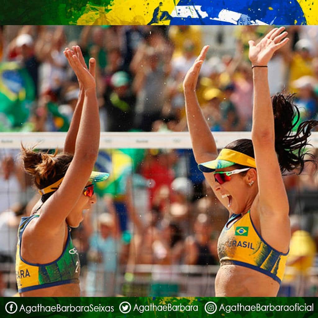 バーバラ・セイシャスのインスタグラム：「Finaaaaaaaal!! Agatha e Barbara venceram as americanas Walsh/Ross por 2x0, parciais 22/20 21/18. #GoAgathaeBarbara 🆎 #Juntossomosmaisfortes  #EuSouTimeBrasil 🇧🇷」