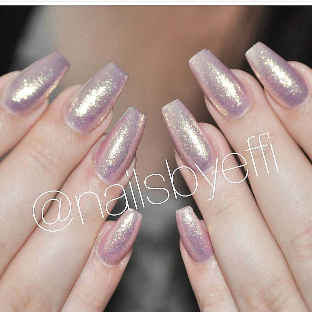 Nails Inspirationのインスタグラム：「Follow @PurpleFeeen 😈💜😈💜 For pretty purple posts 😍💜 @PurpleFeeen 💜 @PurpleFeeen @PurpleFeeen 💜 @PurpleFeeen Cr: @nailsbyeffi」