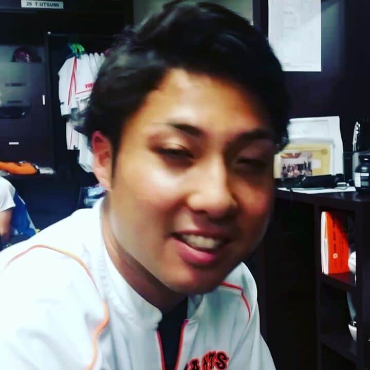 鈴木尚広のインスタグラム：「今日の今村くん✨」