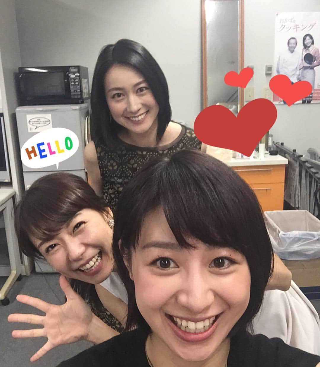 林美沙希さんのインスタグラム写真 - (林美沙希Instagram)「今週もお疲れ様でした。 懐かしの報ステ3姉妹です！久しぶりにアナウンス部で揃ったのが嬉しくて🎶の写真です。 皆様、よい週末をお過ごしください。 #テレ朝#アナウンサー#小川アナ#青山アナ#林」8月19日 20時40分 - misaki0hayashi