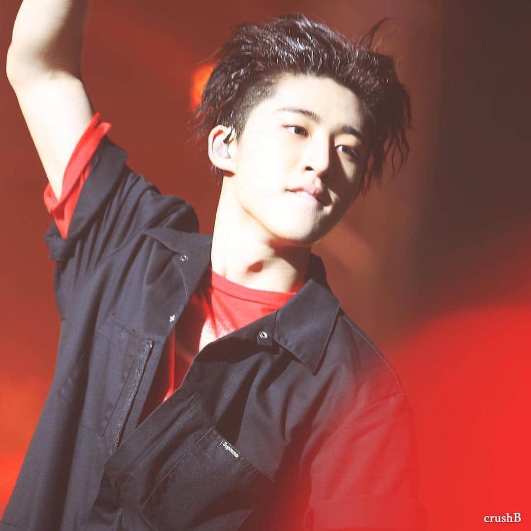 キム・ハンビンのインスタグラム：「#iKON #BI #Bobby #Jinhwan #Junhoe #Yunhyeong #Donghyuk #Chanwoo #Hanbin #KimHanbin #KimJiwon #KimJinhwan #KooJunhoe #SongYunhyeong #KimDonghyuk #JungChanwoo #CharismaHanbin #Airplane #RhythmTa #MyType #Apology #Anthem #YG #YGfamily #YGArtists」
