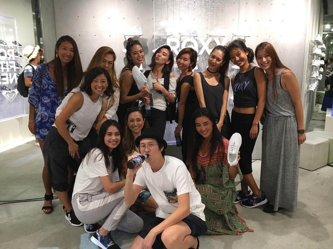 吉田愛李さんのインスタグラム写真 - (吉田愛李Instagram)「ROXYfitness shoes launch party  #roxyfitness #shoes #atmos #shibuya #party #friday 靴可愛かった〜😊👟」8月20日 17時09分 - a0714y