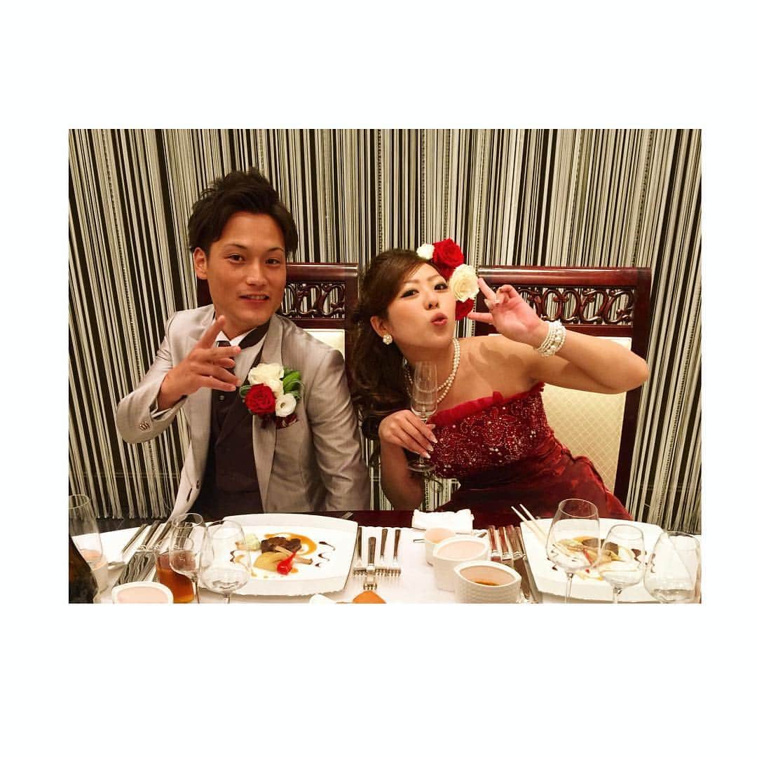 長崎莉奈のインスタグラム：「#よく食べてよく飲む花嫁 #見守る新郎 #バランス良い夫婦 #love #instadaily #instagood #fun #高砂」