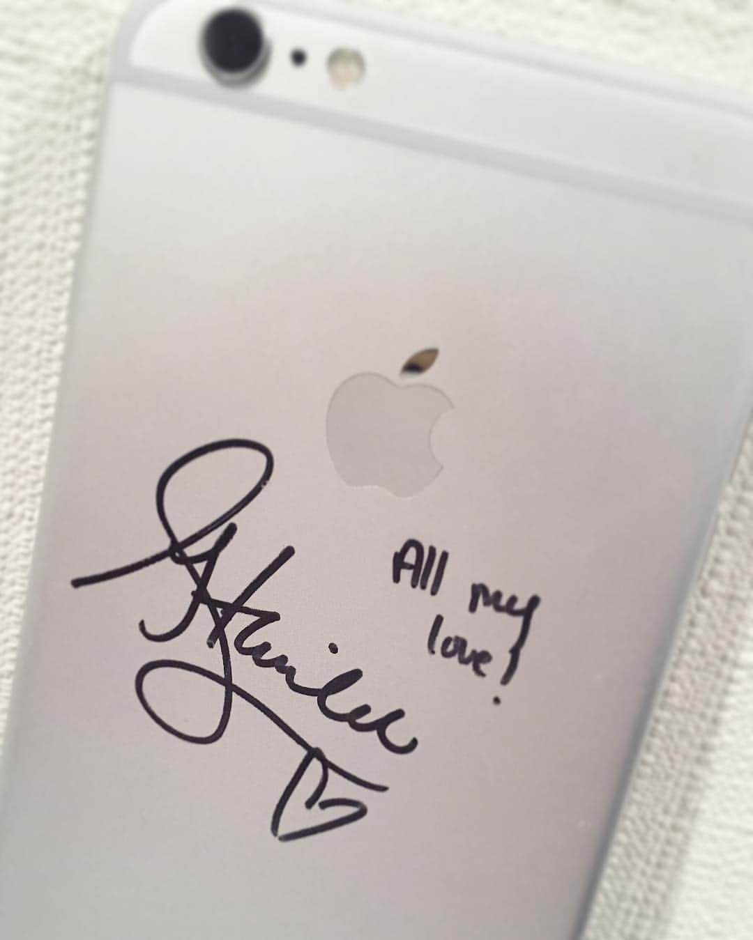 のインスタグラム：「⓪⑧/②① my treasure forever✔️ can't thankyou enough #haileesteinfeld #PitchPerfect2」