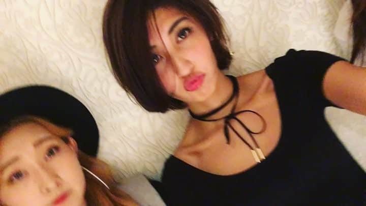 Lisaのインスタグラム：「. sisters❤️ . love)))))♡ #大事な妹２人#だいすき#2人の姉でいれて幸せ #妹たちといると常に笑ってられる #落ち着く#いつもありがとう#❤️#sisters#bestie#love#cute#instadaily#instagood#instasize#instapic#instamag #instalike#like4like」