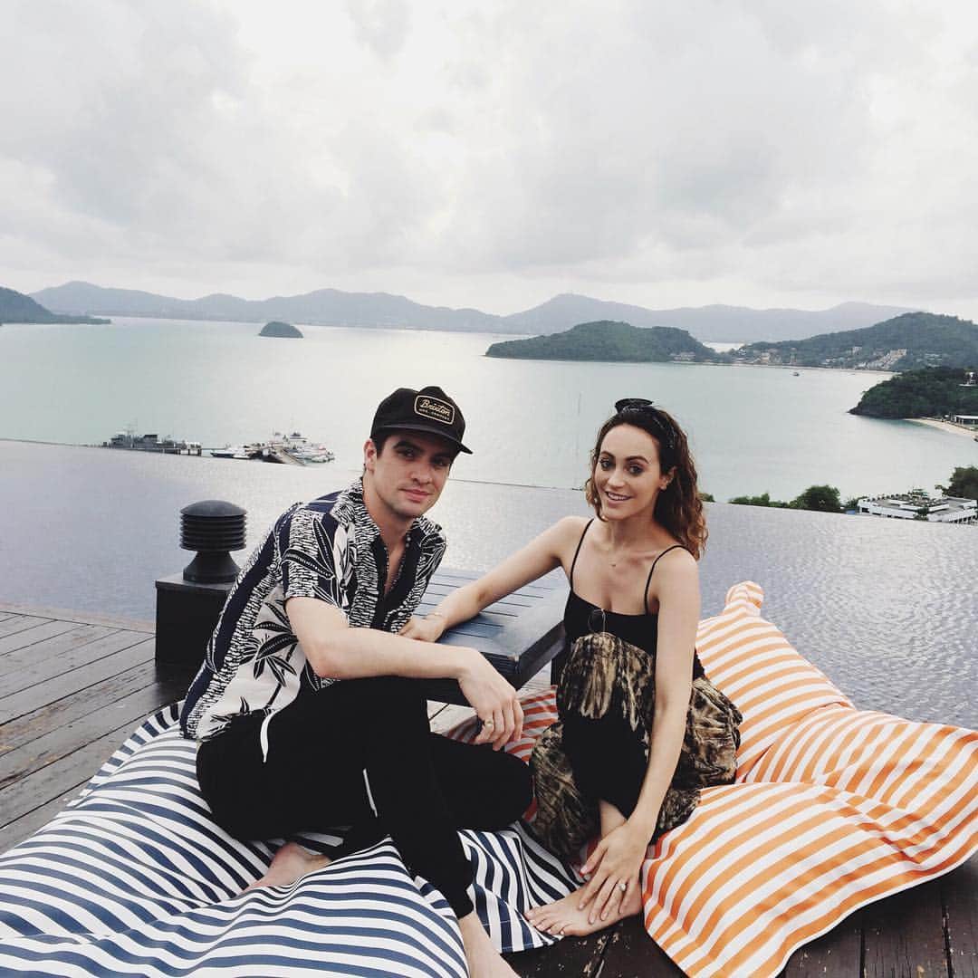 のインスタグラム：「Can't believe where we've been and what we've done this past week. Too incredible. Thank you so much! @sripanwa #sripanwa #babaphuket #thehabita #bababeachclub」