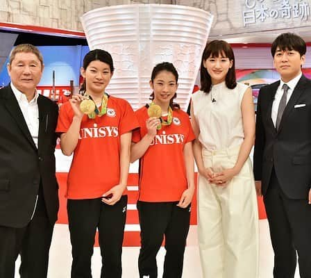 松友美佐紀のインスタグラム：「ものづくり日本の奇跡　日の丸テクノロジーがオリンピックを変えた　元気が出る60年物語 に出演する（左から）ビートたけし、高橋礼華選手、松友美佐紀選手、綾瀬はるか、安住紳一郎アナウンサー （C）TBS  #misakimatsutomo #ayakatakahashi #badminton #rioolympics2016  #rio2016 #goldmedal #goldmedalist #champions #teamjapan #nippon #バドミントン」