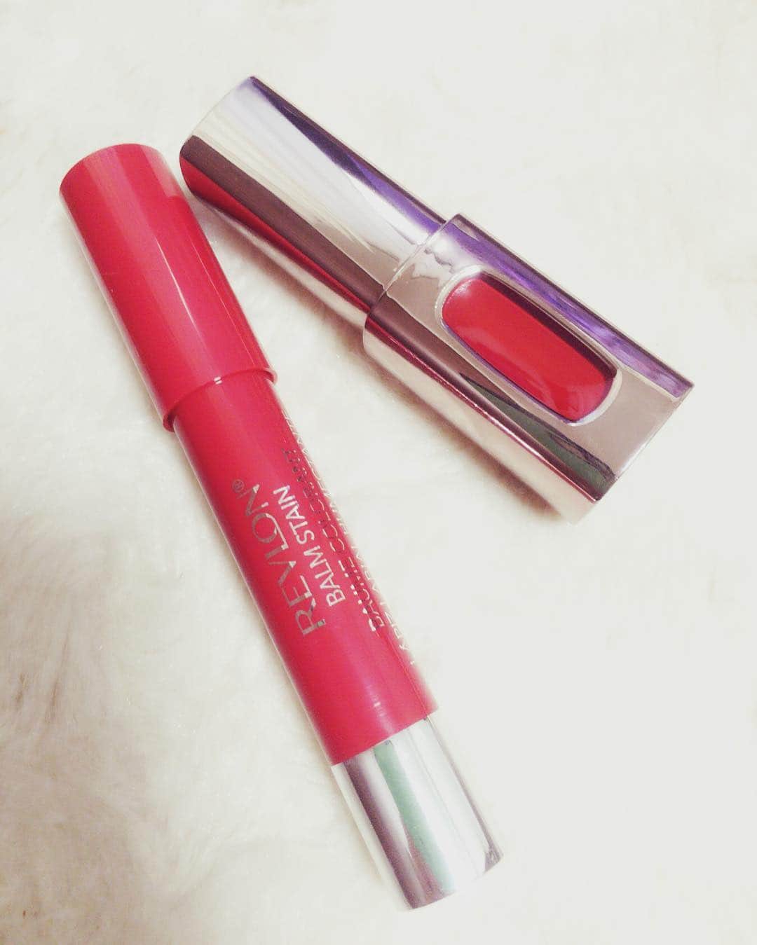 希志あいののインスタグラム：「使った💋💄 #レブロン #ロレアルパリ  いい色でした💄✨」