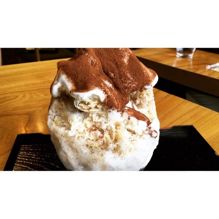 岡田ユリエのグルメインスタ