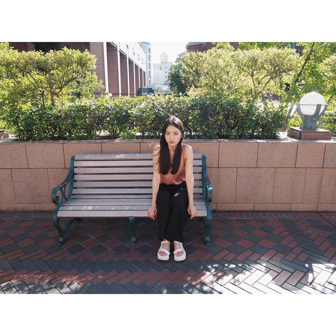 上西星来さんのインスタグラム写真 - (上西星来Instagram)「この夏はこのサンダル大活躍！ ってもう夏終わりか、、、 ・ このトップス写真で伝わりづらいけどお気に入りなの🌻🎶 Seira¨̮♡︎ #いろいろ本番に向けて #準備だな」9月6日 21時43分 - seira_jonishi_tpd