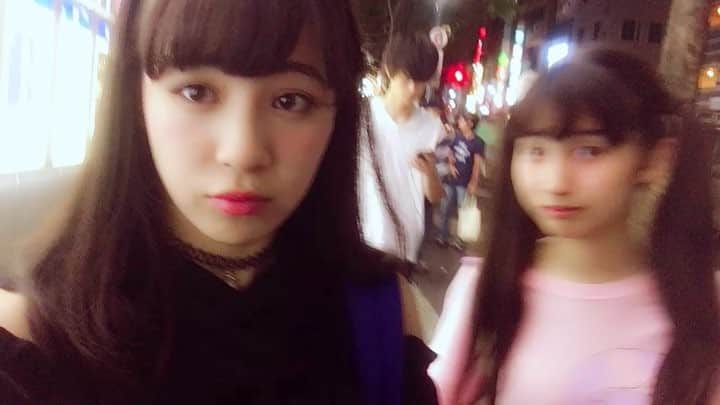 東理紗のインスタグラム：「忘れてないよね？生うどん写真集だすよ📚（ちょっと前に撮った動画みつけた）http://natalie.mu/music/news/200311」