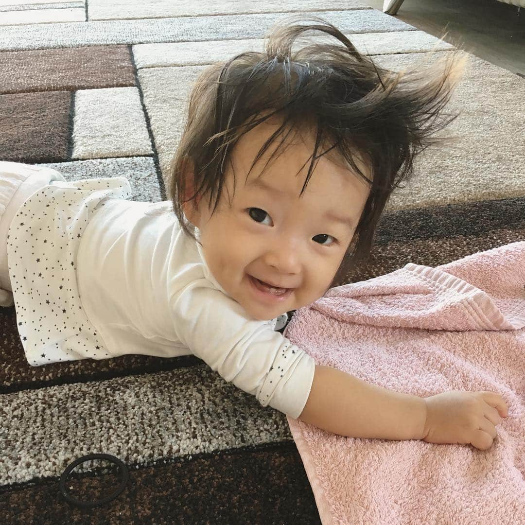 宇佐美蘭さんのインスタグラム写真 宇佐美蘭instagram 寝起きから笑顔 髪の毛ーー