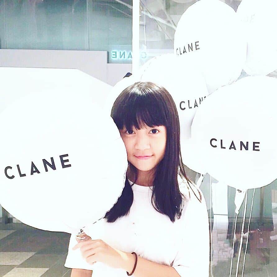 松本恵奈さんのインスタグラム写真 - (松本恵奈Instagram)「HINAがFNOでT/SをGETしたらしい👧🏻💕 いっぱい着てくれよっ✌🏻️#CLANE #CLANEHOMME #FASHIONSNIGHTOUT #FNO」9月11日 0時20分 - ena1123