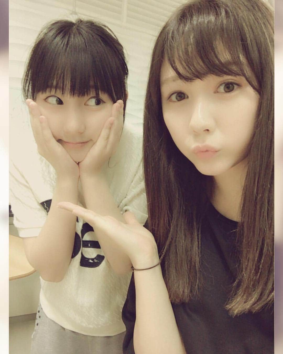 のインスタグラム：「#hkt48 #tanakamiku #mikurin #田中美久 #みくりん #murashigeanna #aanya #村重杏奈 #あーにゃ」