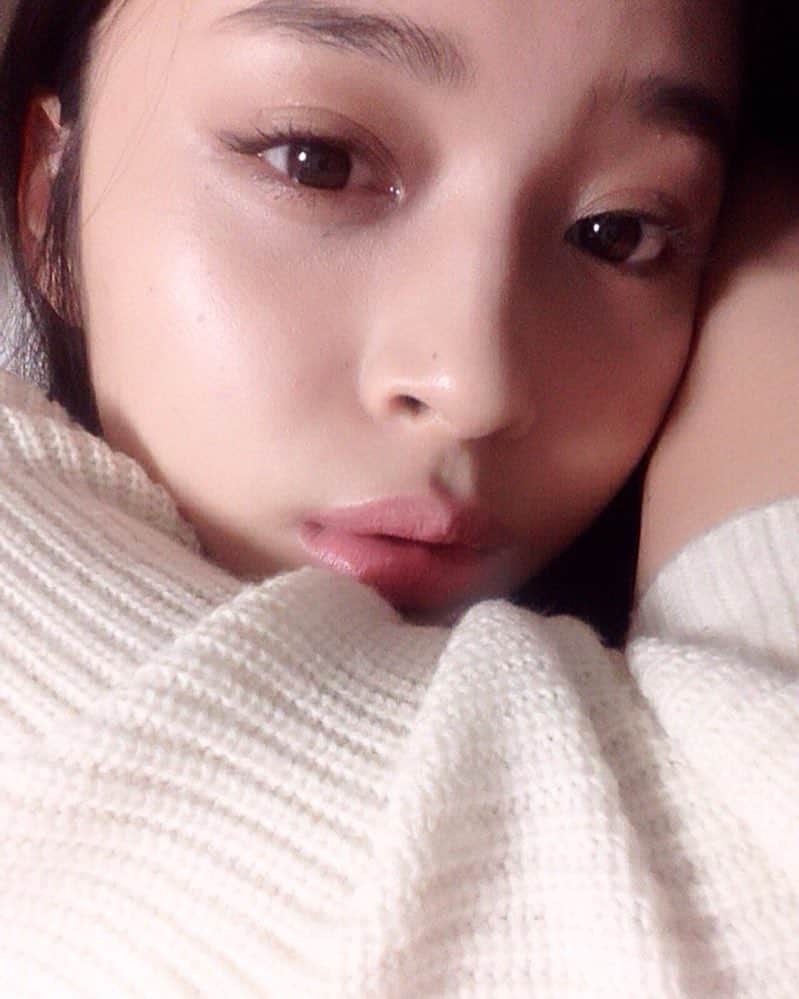のインスタグラム：「おやすみなさい💫😴 #gn #ヌーディーメイク #ナチュラルメイク #make」