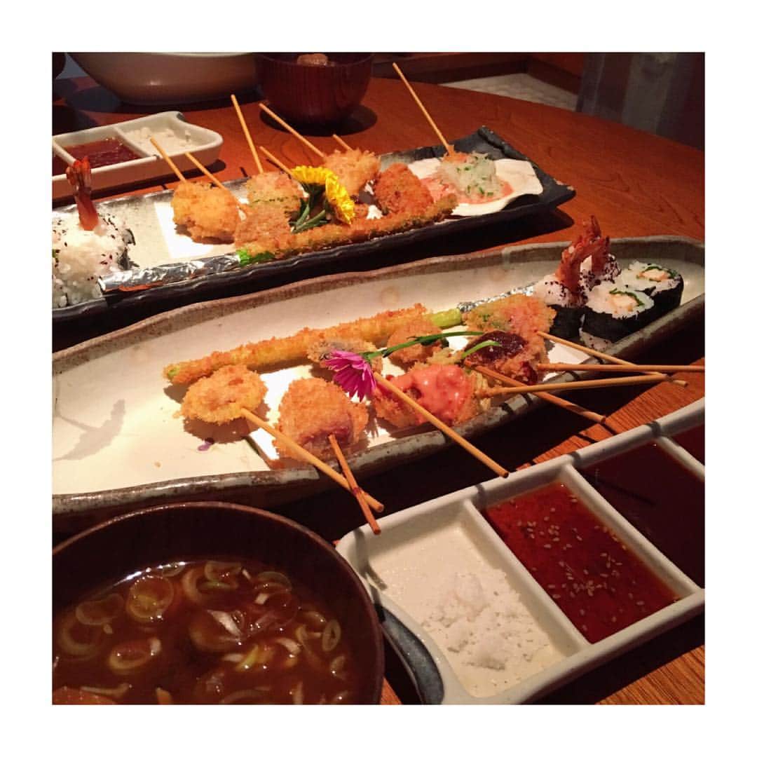 おまめ（Miki）さんのインスタグラム写真 - (おまめ（Miki）Instagram)「. . 話聞くだけで疲れ果てて ご飯食べて機嫌がなおった😼🍖 . . . #👿 #串カツ #lunch #okayama」9月16日 14時17分 - mamexx19