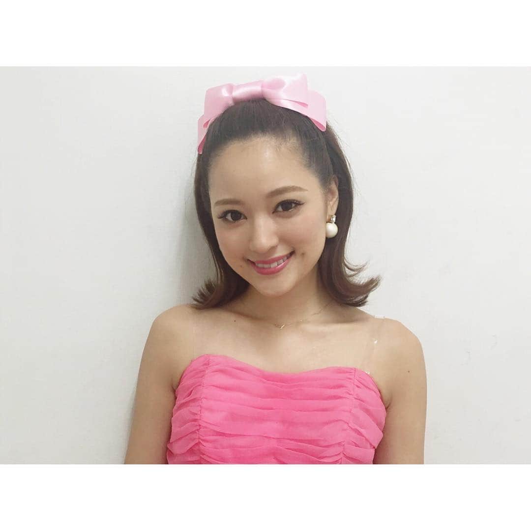 chayさんのインスタグラム写真 - (chayInstagram)「関西コレクション💋 トップバッターを務めさせて頂きました👠 #関西コレクション#関コレ #pink#dress#ribbon」9月19日 15時39分 - chay1023_official