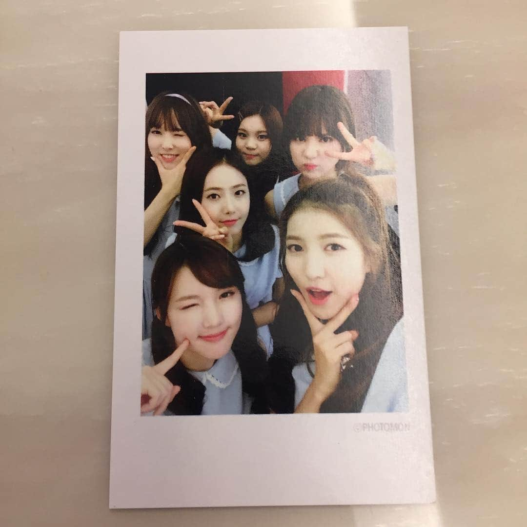 ダブルタップスのインスタグラム：「GFRIEND MWAVE 限定卡 $280  有意Direct / 留電話 #gfriend小卡 #Gfriendhk」