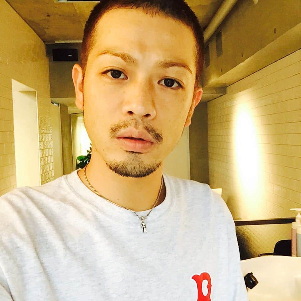 馬場一馬さんのインスタグラム写真 馬場一馬instagram Buzz Cut 大事な2人の結婚式に向けて坊主にしました Wavys 坊主 9ミリ 9月日 11時18分 Babakazuma