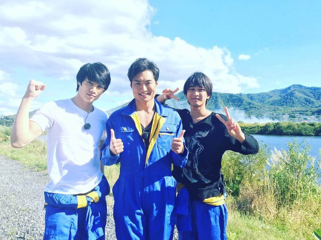 鈴木伸之さんのインスタグラム写真 - (鈴木伸之Instagram)「北海道ロケ  #男旅 #初出演 #めちゃ楽しかった！！ #ただ.... #帰りの飛行機 #揺れすぎた #本当に色々覚悟するほど.. #生きてることが幸せ✨」9月21日 17時07分 - nobuyuki_suzuki_official