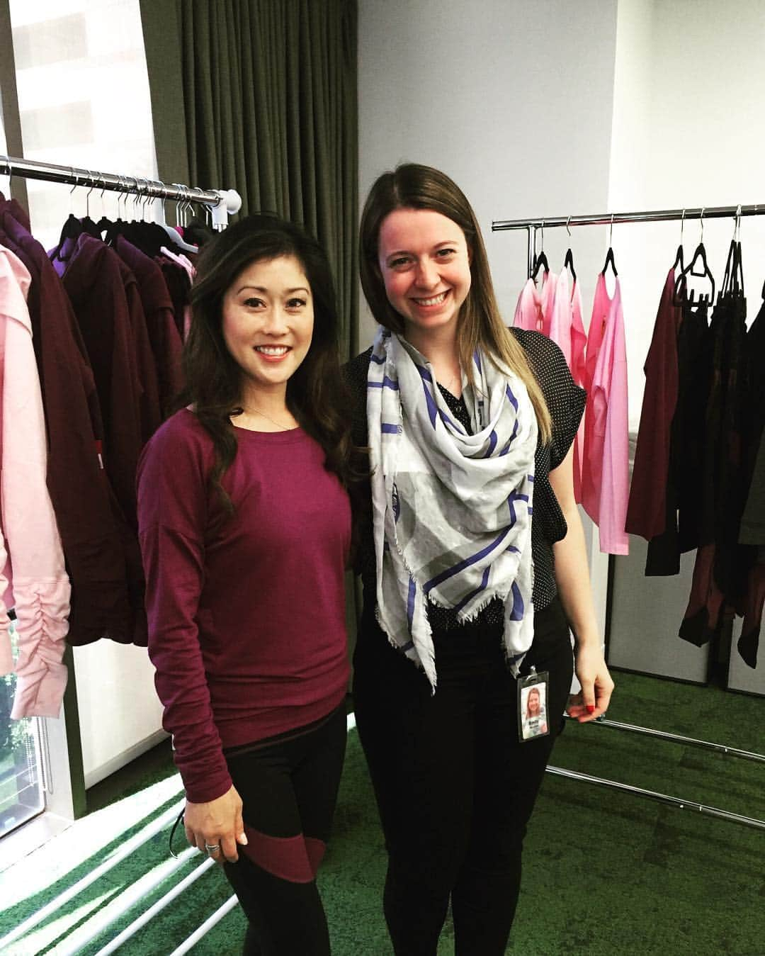 エミリー・ヒューズのインスタグラム：「So great seeing @kristiyamaguchi at @google today! Can't wait to wear my new @tsuyabrand top!」