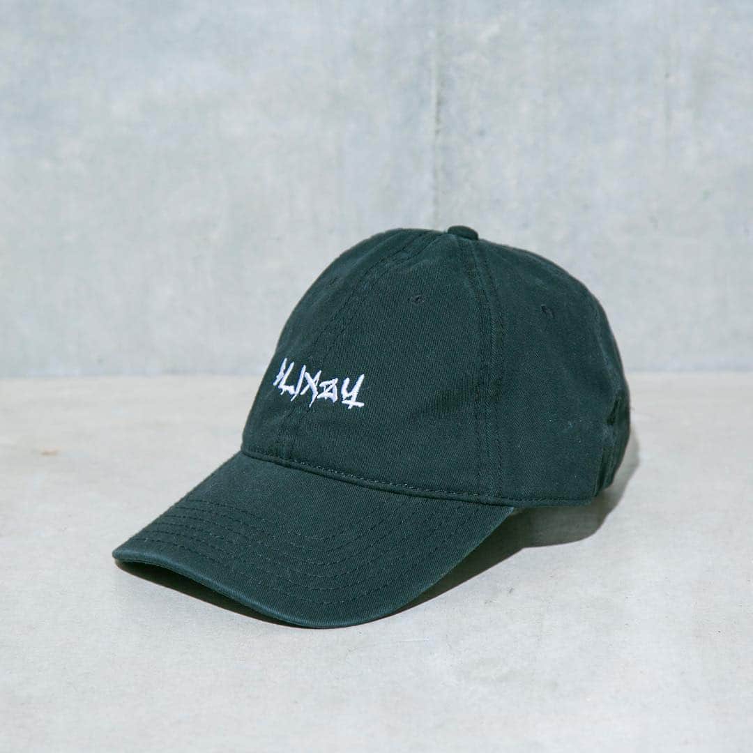 BLIXZYのインスタグラム：「STREET CAP PRICE : ¥5,400 COLOR : WHITE / BLACK / DENIM SIZE : FREE #BLIXZY #BLIXZY_TOKYO」