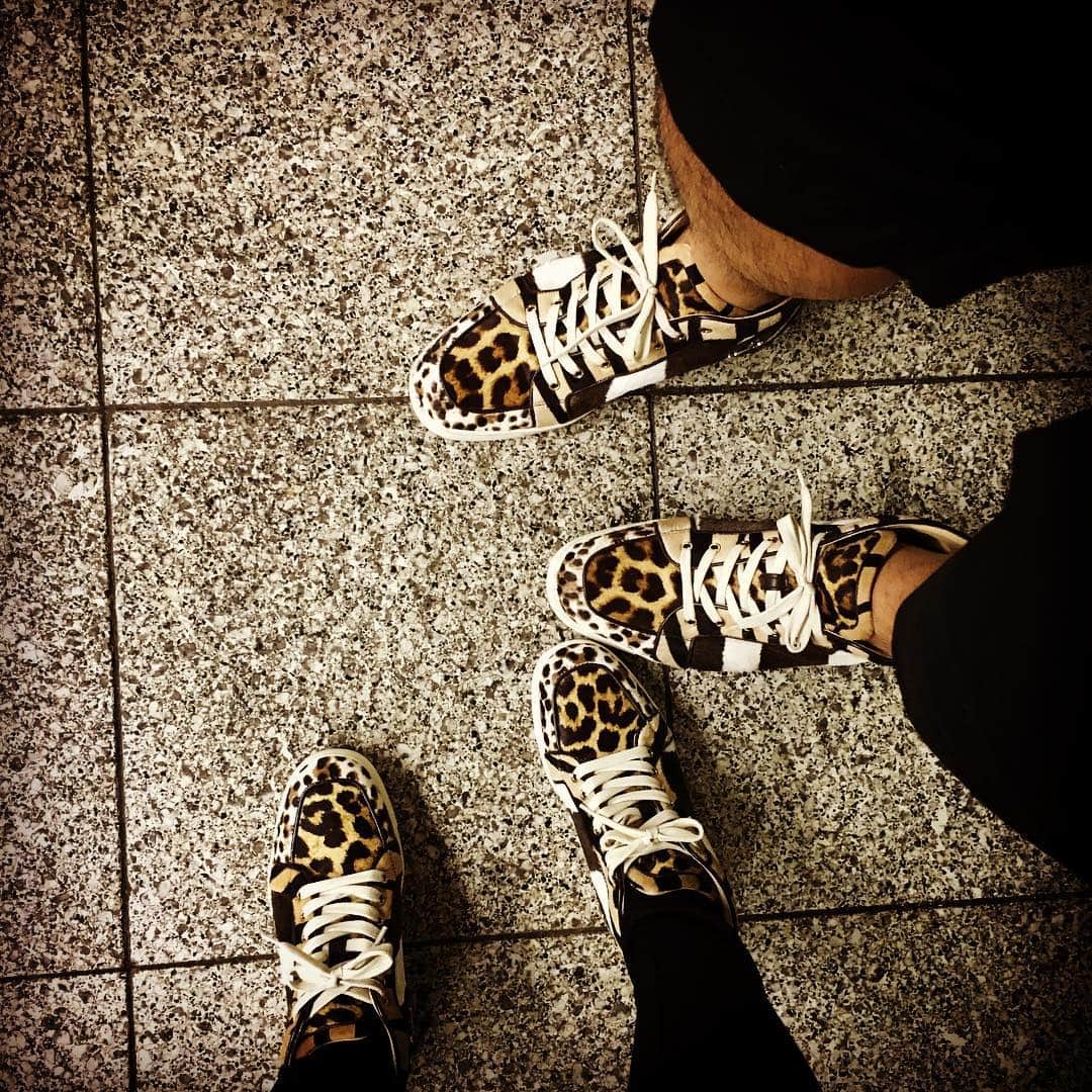 加織のインスタグラム：「#love #christianlouboutin #💋」
