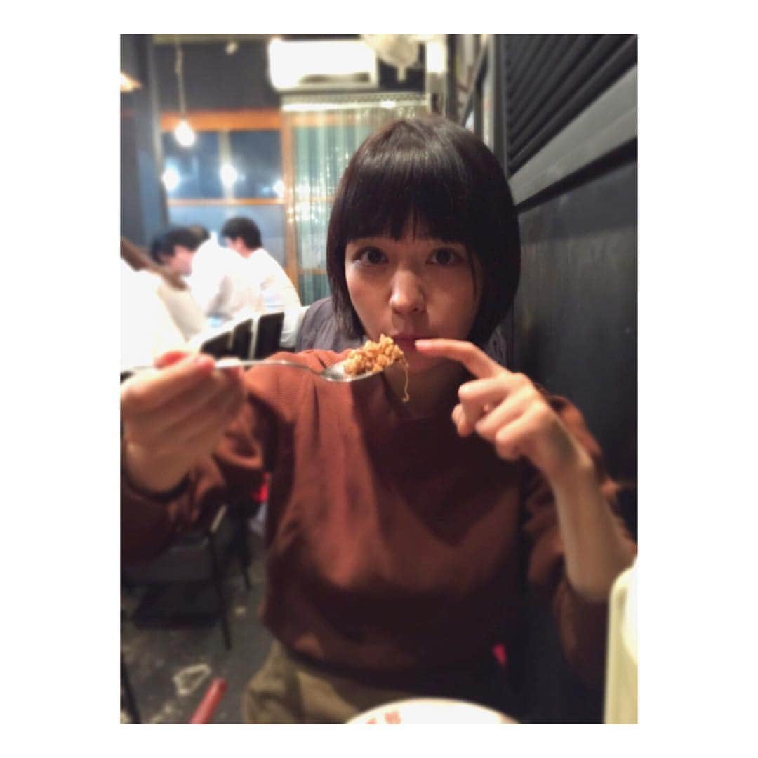 吉谷彩子さんのインスタグラム写真 - (吉谷彩子Instagram)「私はラーメンが大好きです。 毎日食べちゃいたいくらい大好きです。 この間は久々に新福菜館行ってきました〜  #新福菜館#焼き飯#ラーメン #もちろん京都本店も行ったことあるよっ #最近雨で撮影進まない #やっと晴れてよかった」9月25日 19時56分 - ayako_yoshitani