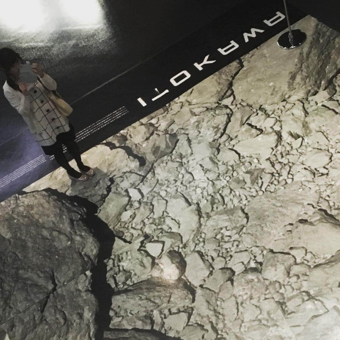 國本未華さんのインスタグラム写真 - (國本未華Instagram)「小惑星イトカワの上にいるかのような一枚。 #宇宙人 の気分その4」10月22日 23時53分 - kunimoto_mika
