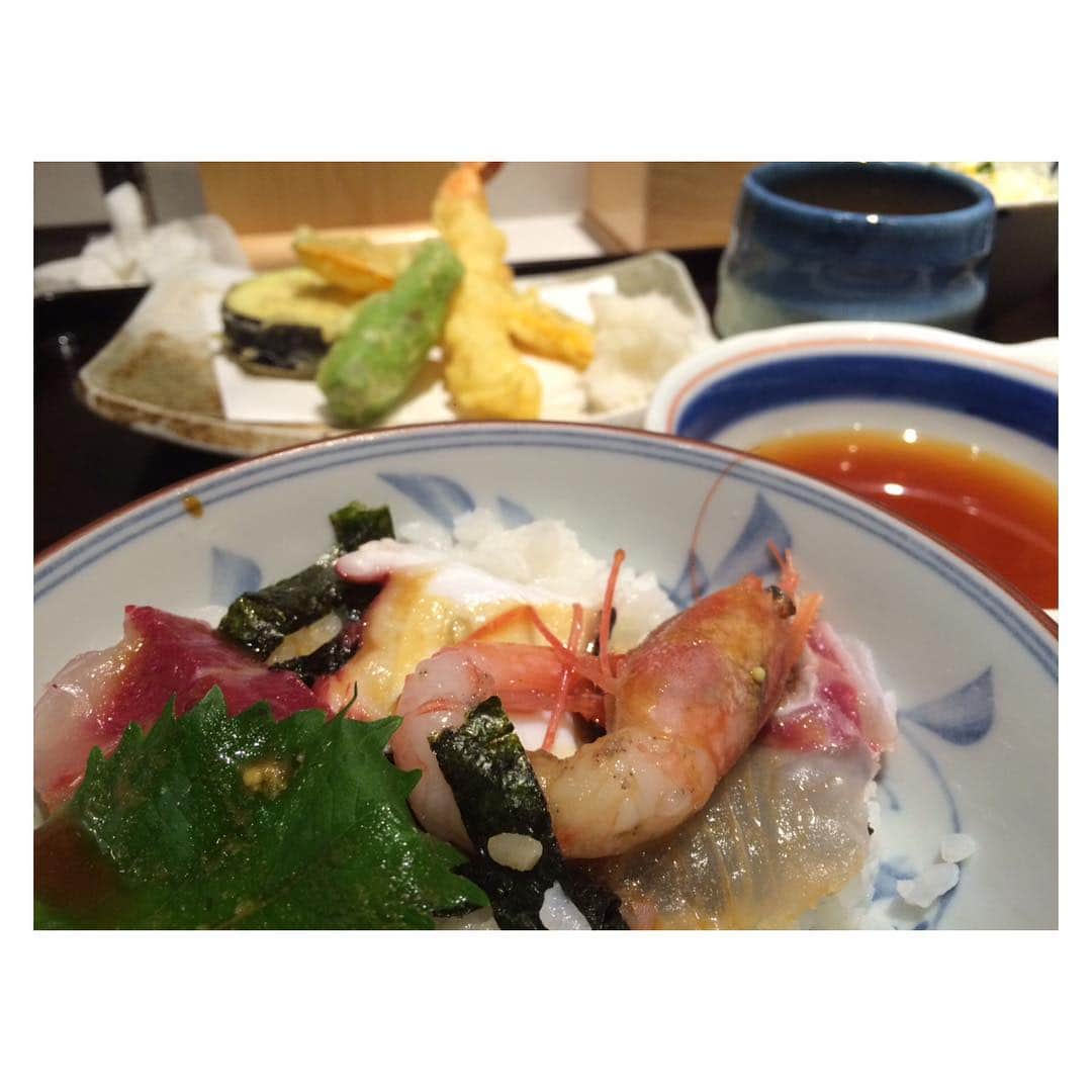 宇内梨沙のグルメインスタ