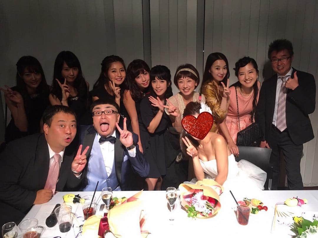 カン・ハンナさんのインスタグラム写真 - (カン・ハンナInstagram)「事務所の大先輩、イジリー岡田さん♡ ご結婚おめでとうございます😊 大好きなホリプロメンバー💕 チーフマネジャーさんの小野さんの存在感はいつもすごい(笑) 優しい笑顔の津嶋さんもありがとうございました！素敵な結婚パーティーでした♪  #結婚パーティー  #お幸せに  #イジリー岡田 #浜口順子 #カンハンナ #田代さやか #三田寺理紗 #日野麻衣 #永島聖羅 #佐々木もよこ #ホリプロ #wedding #party #happy  소속사 호리프로의 대선배님이신 이지리 오카다 선배의 결혼 파티 :) 결혼 진심으로 축하드립니다. 오랜만에 많이들 모인 호리프로 탤런트 멤버들.  #결혼파티  #축하드려요  #호리프로 #멤버  #도쿄라이프」10月1日 15時53分 - kang_hanna_jp