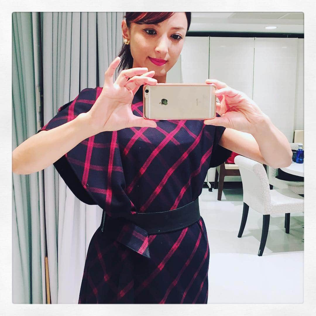 望月理恵さんのインスタグラム写真 - (望月理恵Instagram)「今シーズンの麻美子さんの服。」10月1日 19時51分 - mochiee28