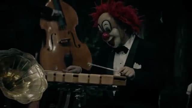 渡辺梨夏子のインスタグラム：「♪♪♪ #sekainoowari#heyho #nowplaying#ブレーメン  RPGの続編とも言われていてずっと楽しみにしていました、、☺︎☺︎動物殺処分ゼロプロジェクトの支援シングルで、久しぶりの日本語詞とセカオワらしいサウンドと世界観でミュージックビデオも絵本を読んでいるみたいな気分にさせられます。」