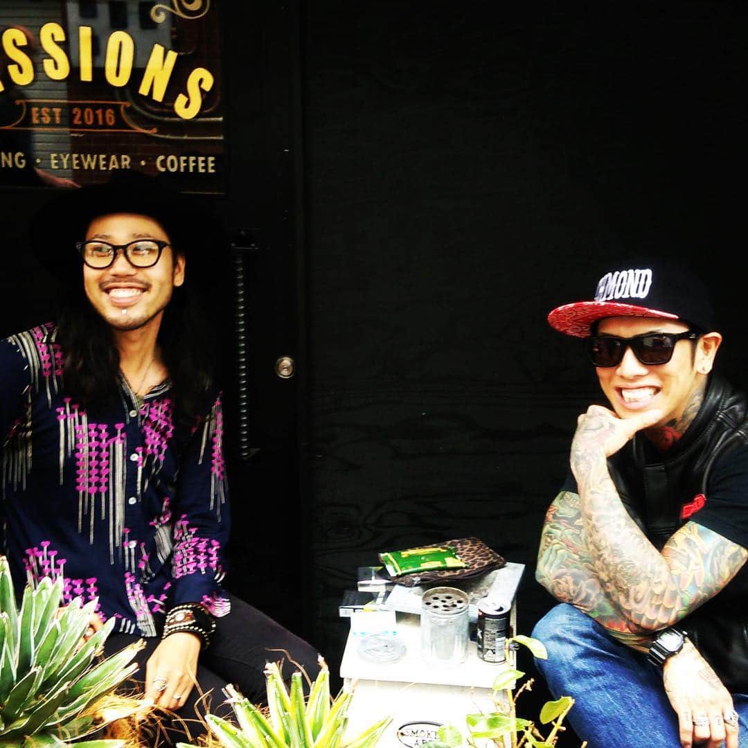Ka Yuさんのインスタグラム写真 Ka Yuinstagram The Sessions The Sessions Nagoya に遊びに行きました ケイスケさん アオキさん ありがとう Mr Casanova のサングラスカッコいい 10月3日 16時21分 Kayu Hamc Kofu
