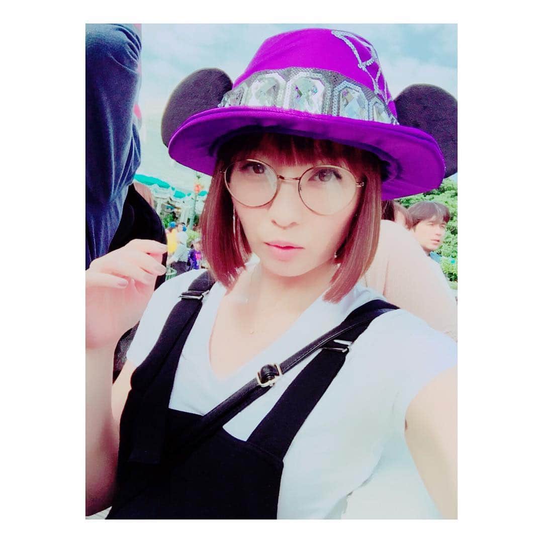 Minaさんのインスタグラム写真 - (MinaInstagram)「今日のわ♡た♡し♡  #Tokyo #Disneyland  #ディズニーランド  #ハロウィン #halloween  #やっぱりやっちゃいますよね〜 #こうでなくちゃ #夢の国」10月8日 0時49分 - mina_1977
