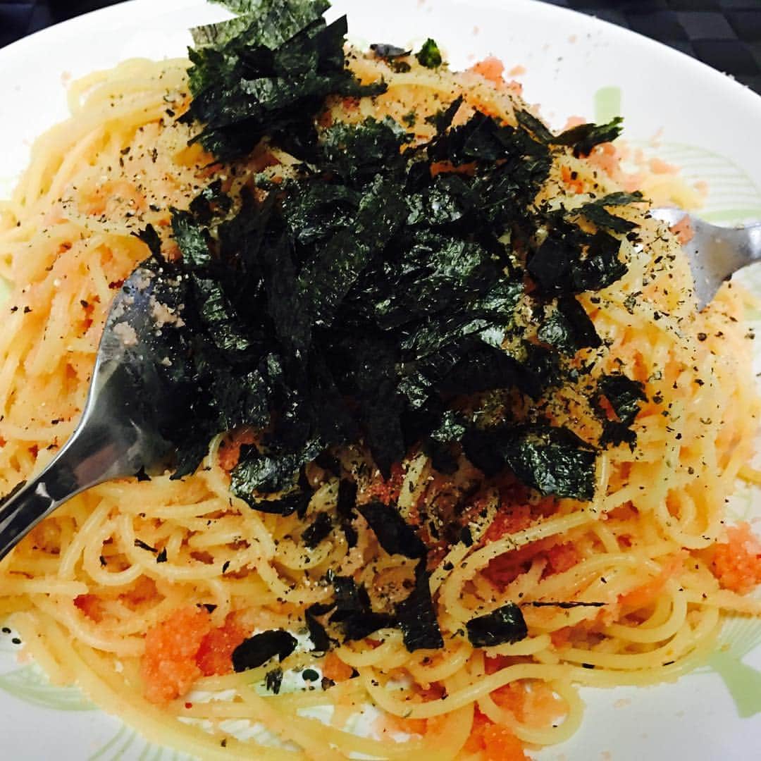 のインスタグラム：「明太子パスタ作った(^^) 自分で言うのもなんですが美味かった♬」