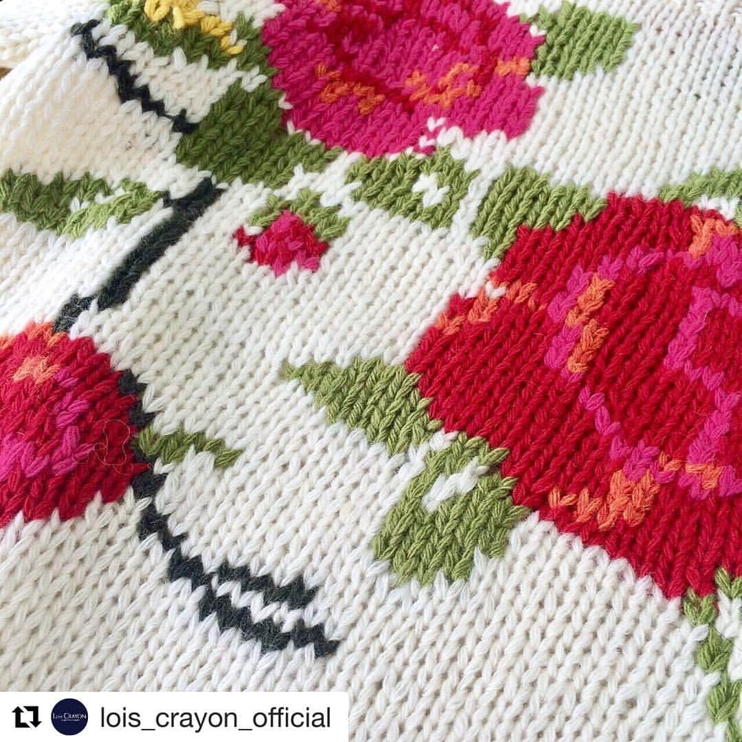 吉祥寺PARCOのインスタグラム：「【3階 ロイスクレヨン】 #Repost @lois_crayon_official with @repostapp ・・・ . in more detail... . #loiscrayon#jacquard#knit#rose #ロイスクレヨン#ジャカード#ニット#バラ」