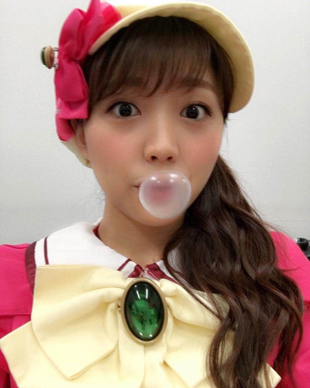 三森すずこのインスタグラム：「Gum🙊🙊 #mimorisuzuko #mimori #suzuko #三森すずこ」