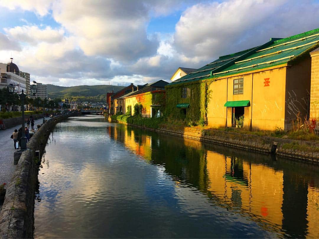 秋丸美帆のグルメインスタ