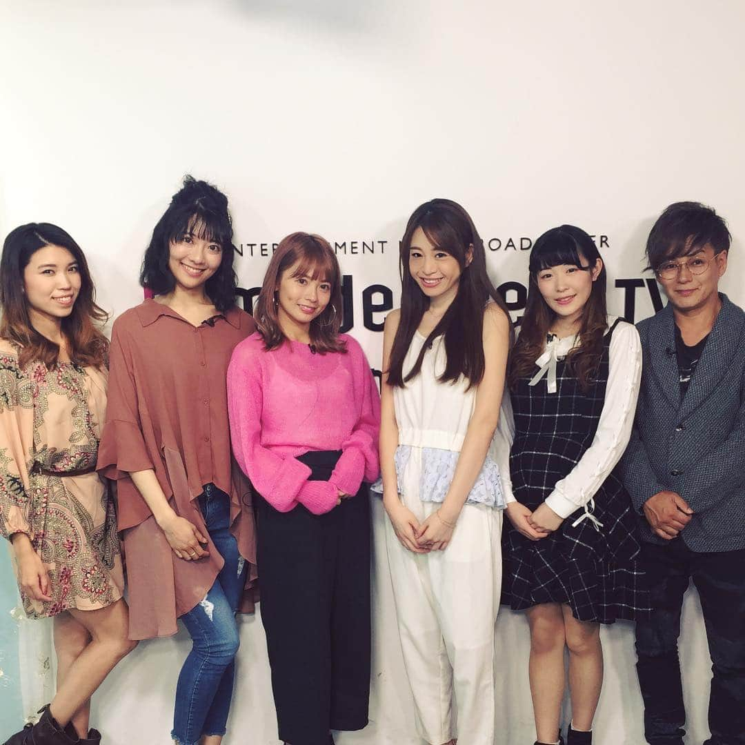 ericaさんのインスタグラム写真 - (ericaInstagram)「今日はモデルプレスTV「ナナイロ〜MONDAY〜」の4時間生放送に出演してきました💕 見ていただいた方ありがとうございました🌸 皆さんと和気あいあい楽しくトークさせてもらい時間があっという間だったよ✨✨ 共演者の皆さんお世話になりました😍😍 #モデルプレスTV #ナナイロ〜MONDAY〜 #左から #Saasha さん #中村祐美子 さん #鈴木あや さん #篠原千咲 さん #合田和人 さん」10月10日 22時30分 - ericakokuuta