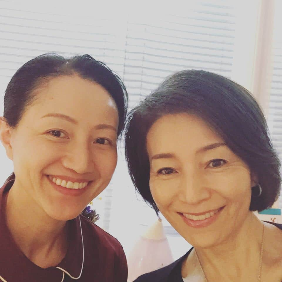 仁科亜季子さんのインスタグラム写真 - (仁科亜季子Instagram)「私の歯医者さん とっても、美人先生です（╹◡╹） 流石に歯が綺麗😁⤴️」10月11日 22時27分 - akiko.nishina