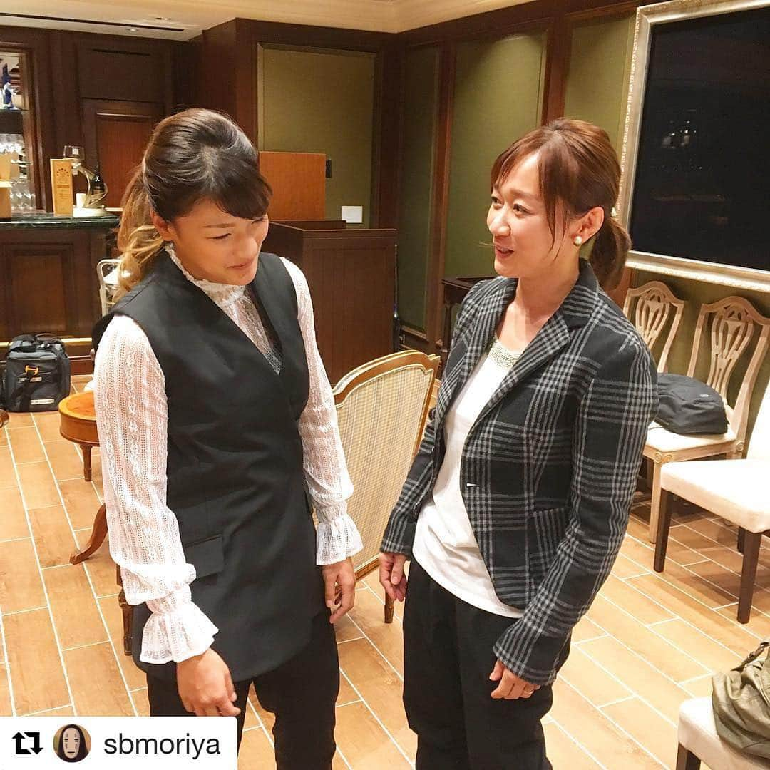 RENA（久保田玲奈）さんのインスタグラム写真 - (RENA（久保田玲奈）Instagram)「#Repost @sbmoriya with @repostapp ・・・ 久々の再会(￣▽￣)♪ #sb_rena #shootboxing #シュートボクシング #fujitv #megumifujii #藤井惠」10月13日 17時07分 - sb_rena