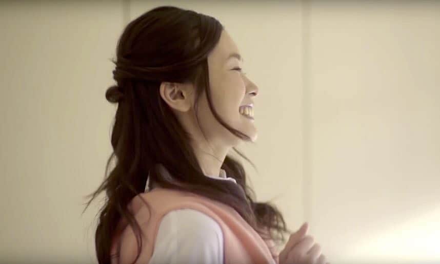 のインスタグラム：「トレインチャンネルでもPanasonic『レッグリフレ』流れてます✨最近よく自分を目撃する◟̊◞̊ #nagase_kaoru #nmtinc. #model #cm #train #panasonic #パナソニック #レッグリフレ #電車で見かける #永瀬かおる #立ってCM見かけた時はレッグリフレしたくなる #CM効果ありますね #すっきりしたーい #見れて嬉しい」