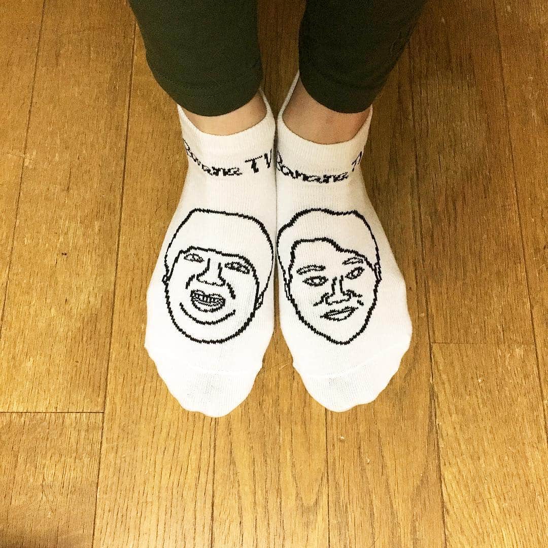 Kana Kobayashiさんのインスタグラム写真 - (Kana KobayashiInstagram)「はー😩かわいい❤️ #myfavorite  #socks #bananatv #stars #バナナtv #バナナマン #おしゃ #靴下 #カイザー #設楽統 #日村勇紀」10月16日 19時44分 - anela_kana