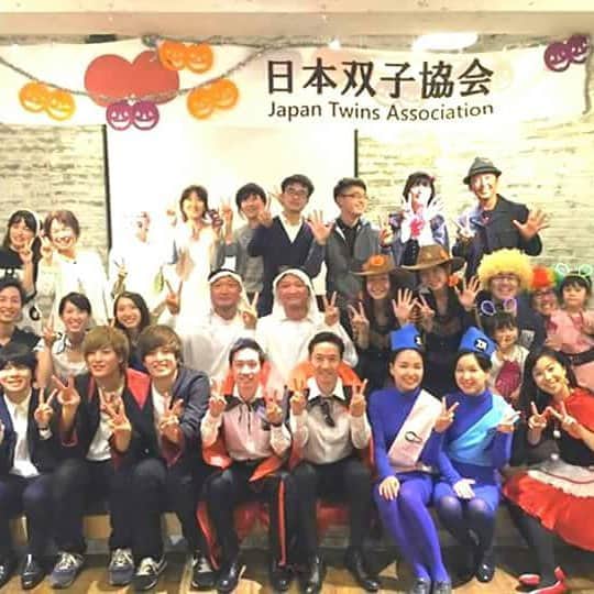 yukoのインスタグラム：「10/29(土)日本双子祭～Japan twins festival～2016  https://m.facebook.com/events/1245280262150495/?ti=as  #FlipFlapyuko」